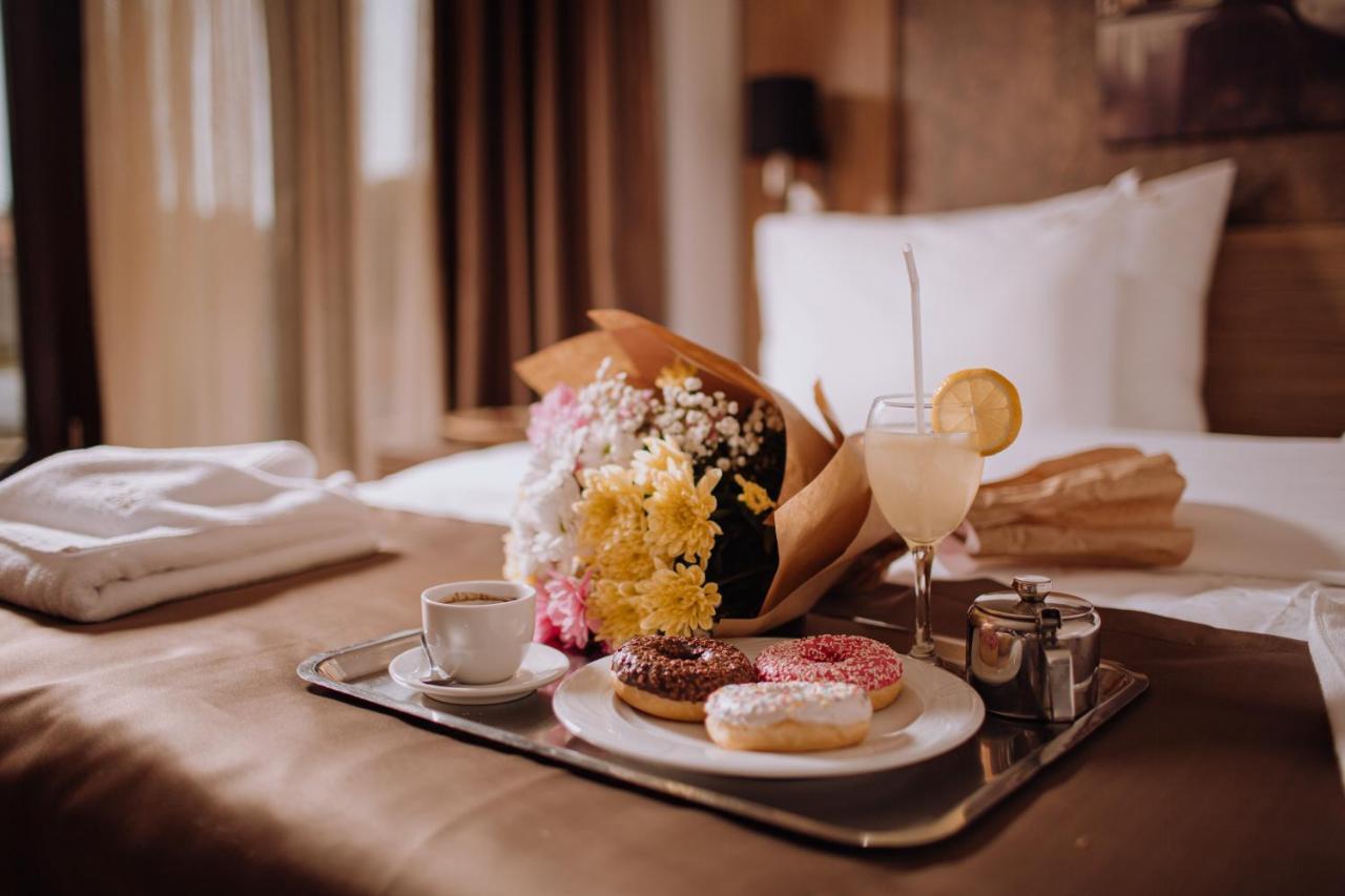 Hotel Vrbak Nd Yeni Pazar Dış mekan fotoğraf